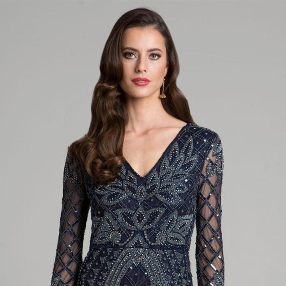 LARA EMBELLISHED V-NECK COCKTAIL DRESS NWT